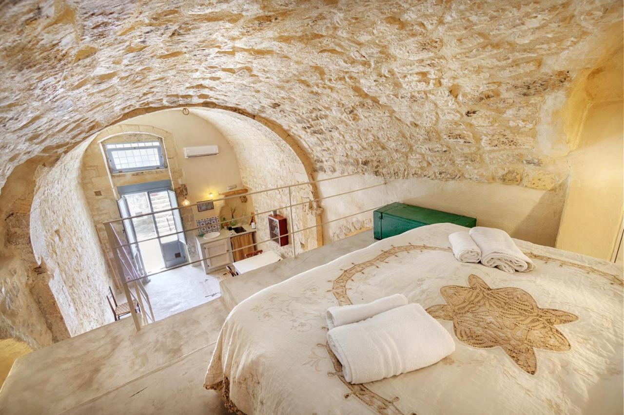 Dammusi Beneventano Apartment Scicli Bagian luar foto